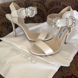 Brand NEW size 7 Jimmy Choo white satin heels